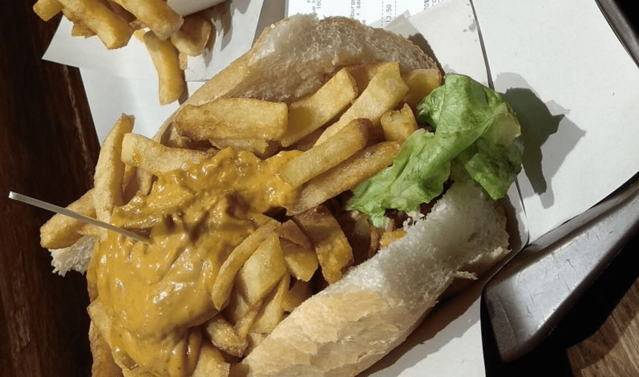 bocadillo de patatas la metralle