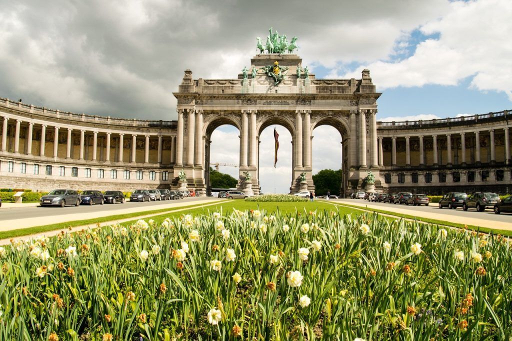 parque del cincuentenario bruselas barrio europeo
