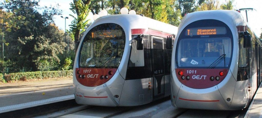 como llegar desde el aeropuerto de florencia al centro en tranvia