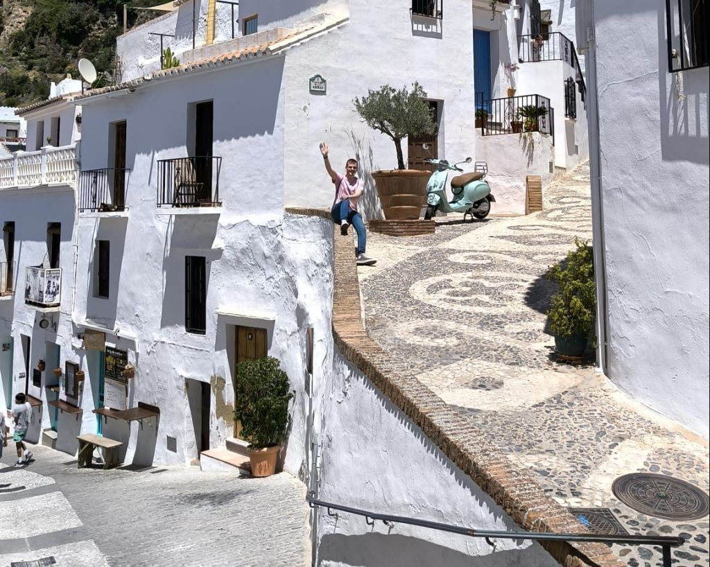 Calle Real Frigiliana