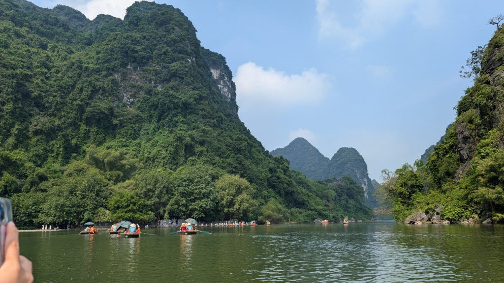 paseo en barca por trang an
